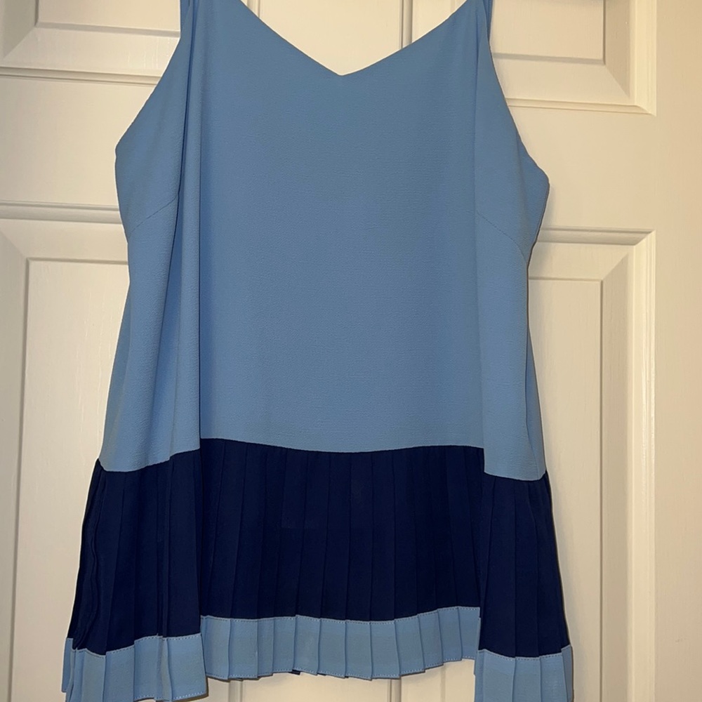 Joy Joy top in light blue size M